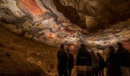 洞法国在线观看,穿越神秘洞穴，探索未知世界